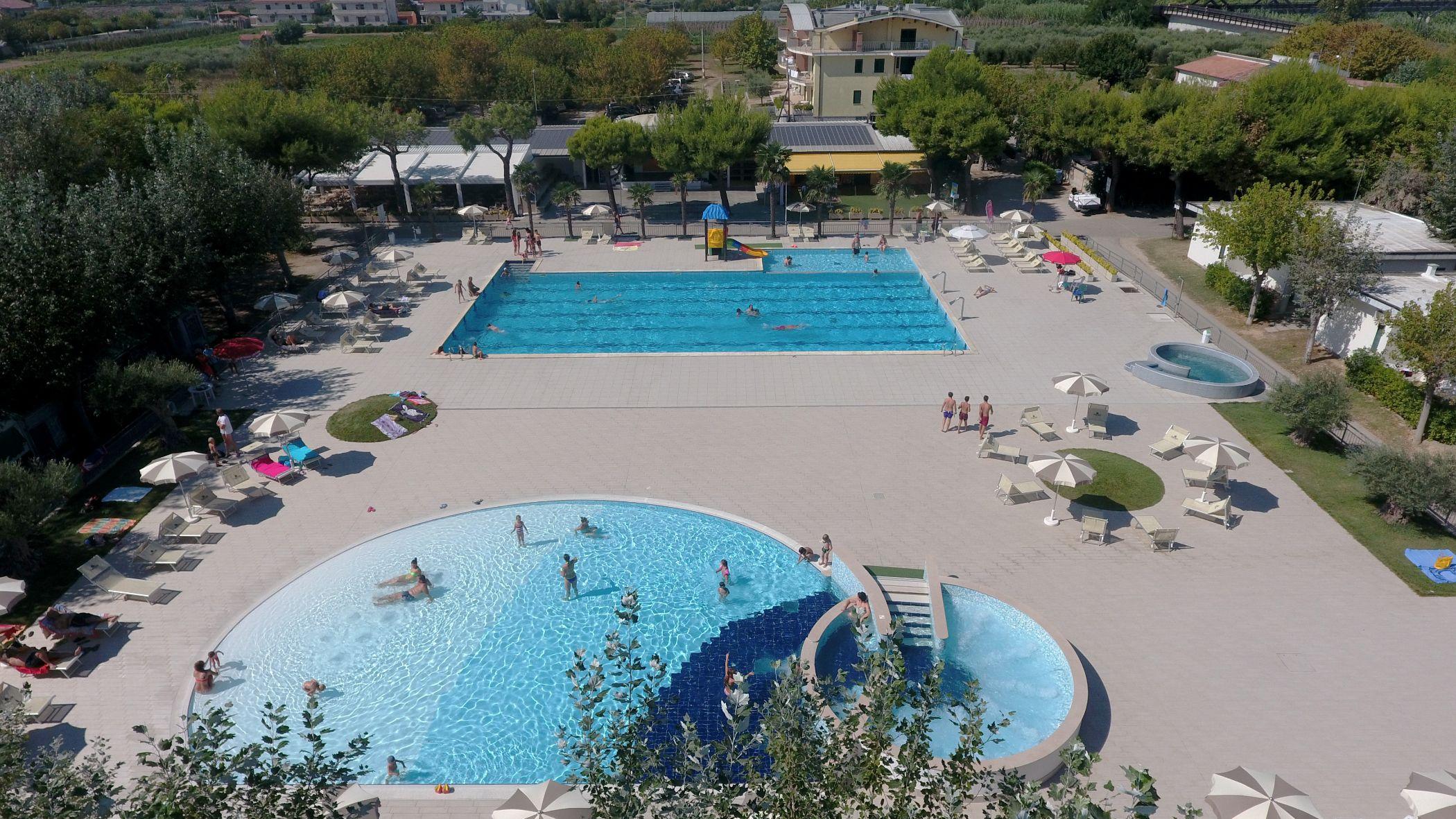 Stork Camping Village Roseto Degli Abruzzi Buitenkant foto