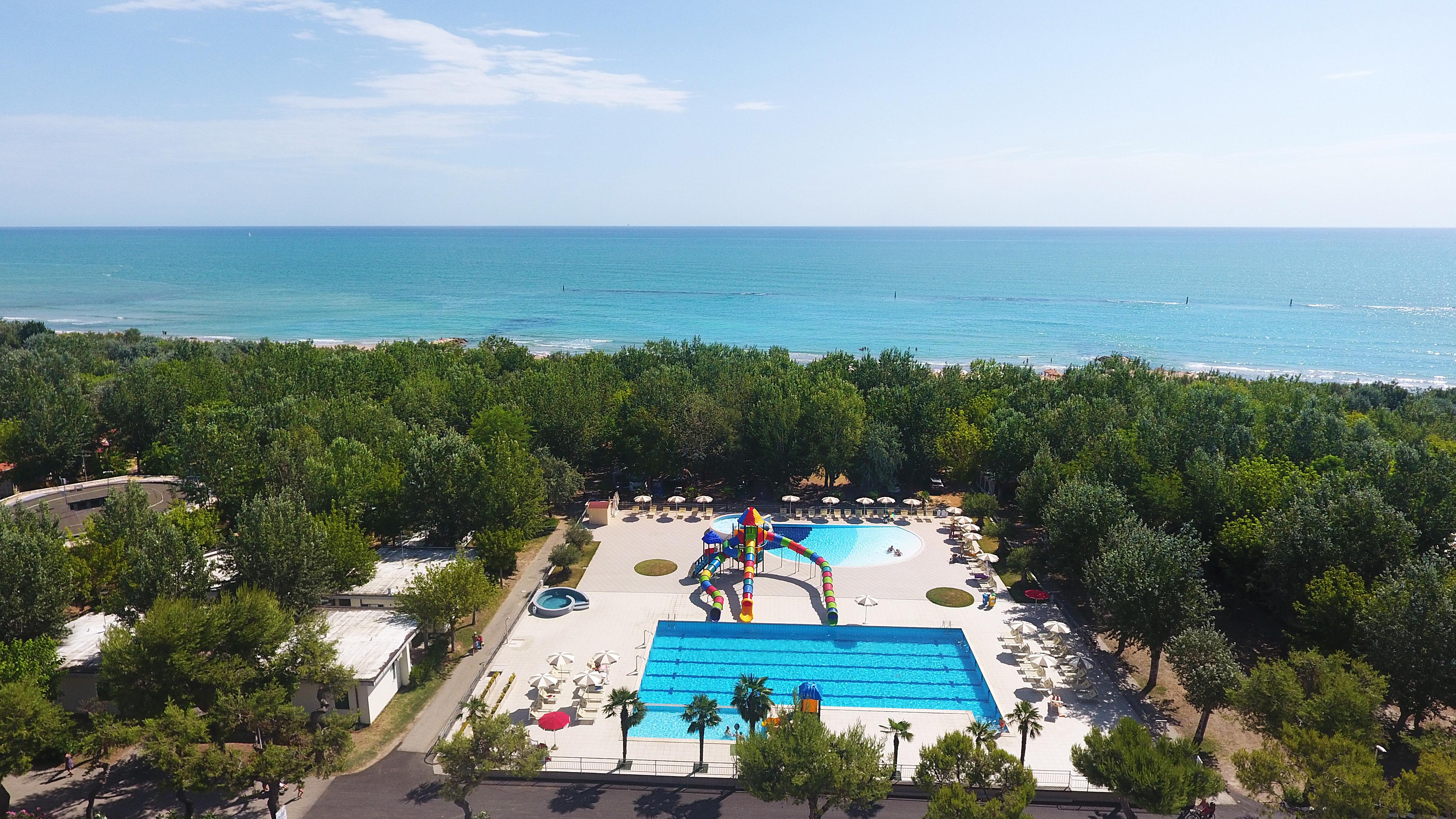 Stork Camping Village Roseto Degli Abruzzi Buitenkant foto
